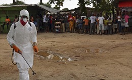 Liberia cầu cứu Mỹ khẩn cấp hỗ trợ chống Ebola 